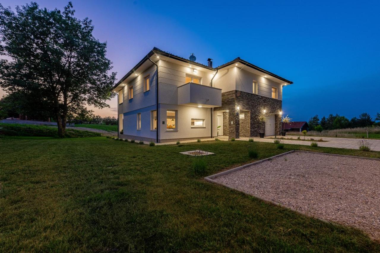 Villa Artemis Plitvička Jezera Екстериор снимка