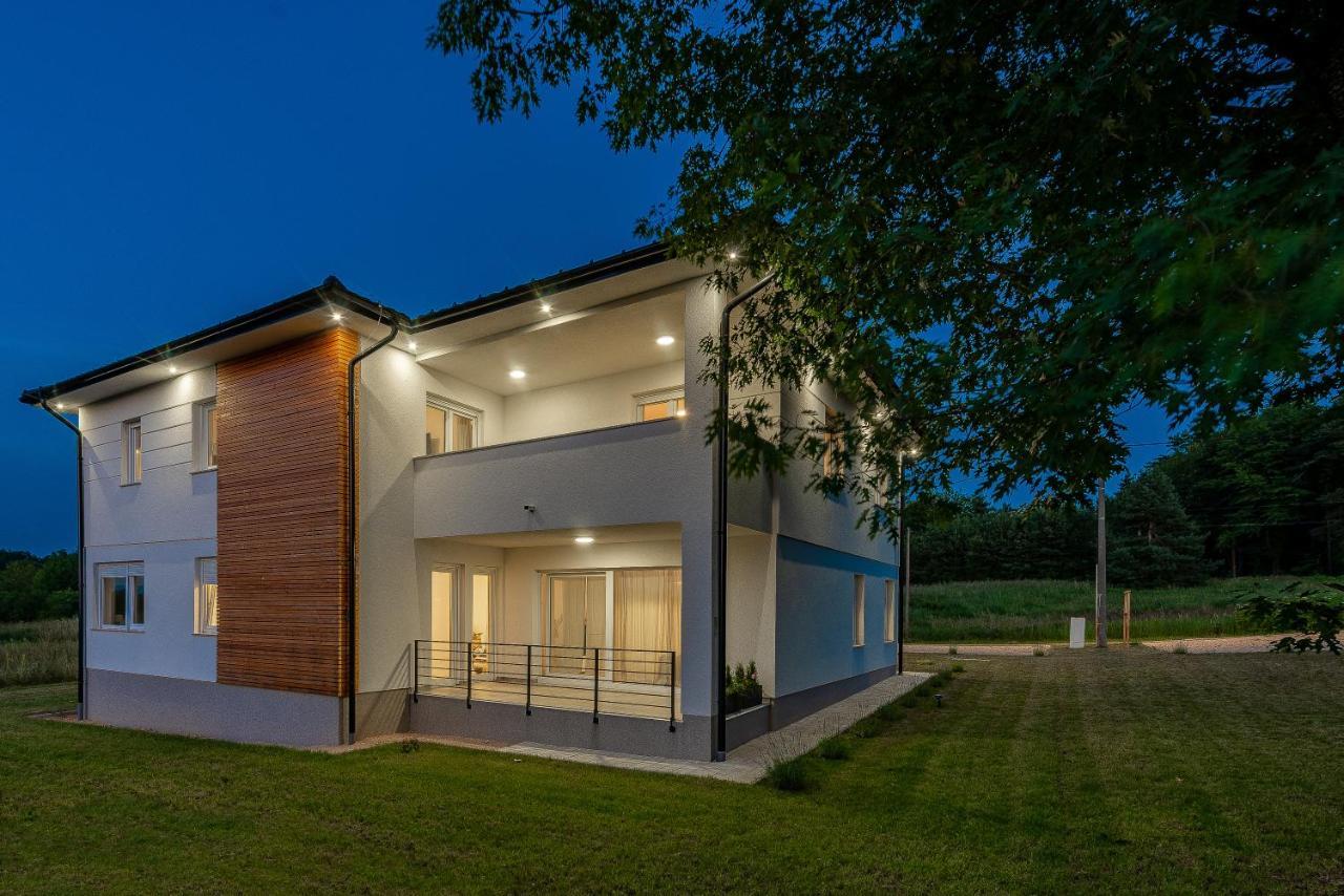 Villa Artemis Plitvička Jezera Екстериор снимка